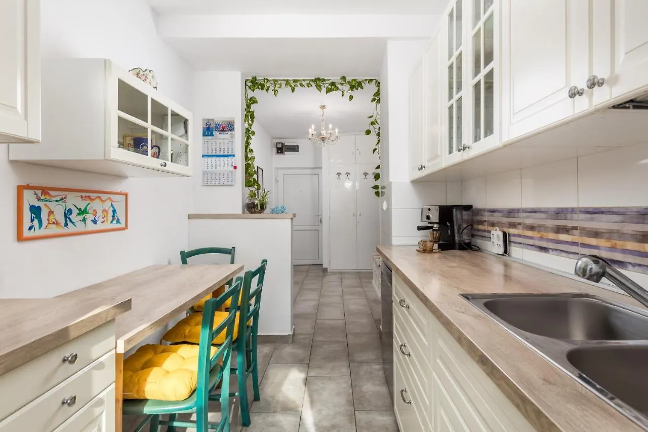 Apartment Bella Vista غييكا