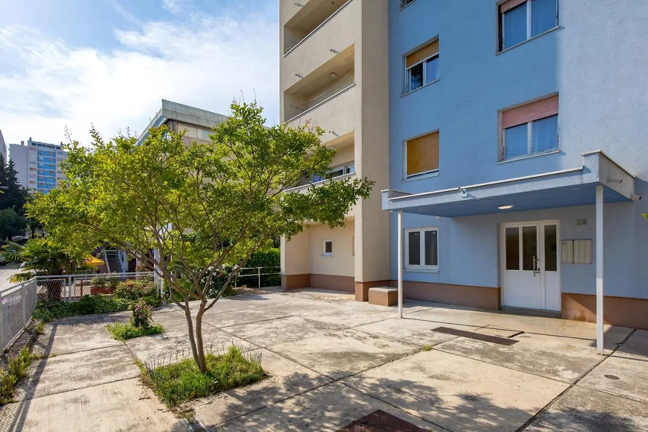 Apartment Bella Vista غييكا